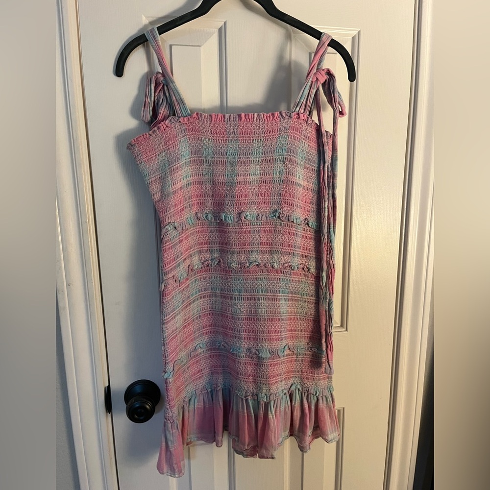 Loveshack fancy dress
Size cut out but is a 0/2